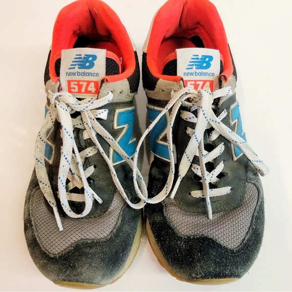 New Balance 574 Sneakers Gray Red & Blue. US Women 8.5. US Men 7. - Picture 7 of 15